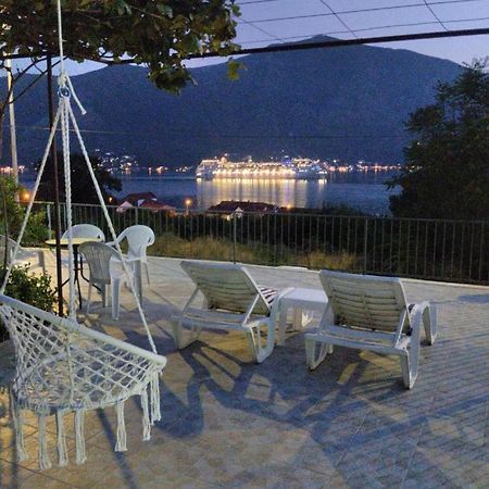 Apartment Deki Studio Kotor Eksteriør bilde