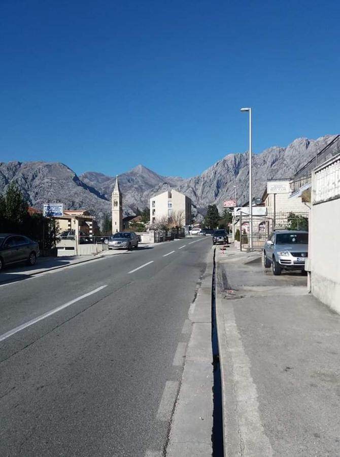 Apartment Deki Studio Kotor Eksteriør bilde