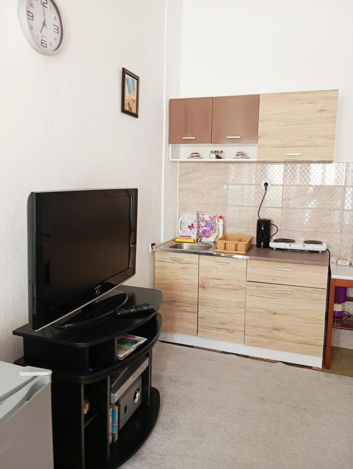 Apartment Deki Studio Kotor Eksteriør bilde