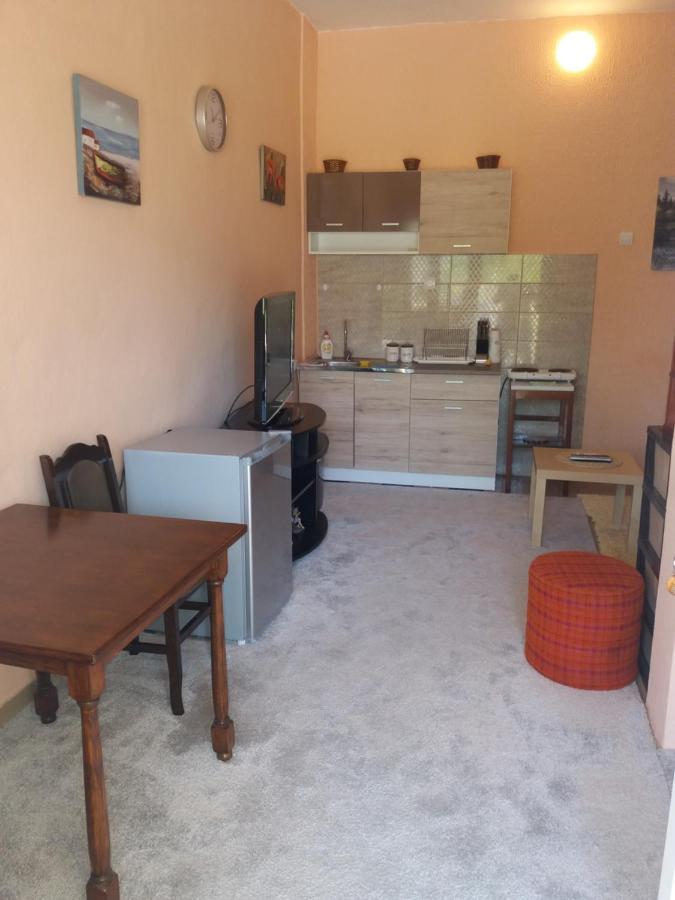 Apartment Deki Studio Kotor Eksteriør bilde