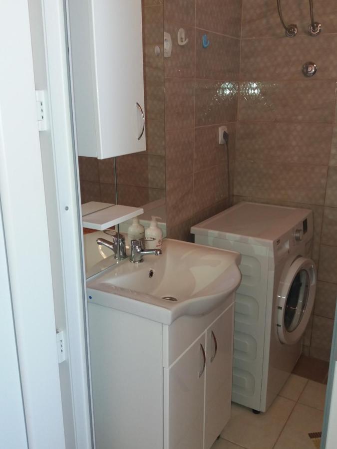 Apartment Deki Studio Kotor Eksteriør bilde